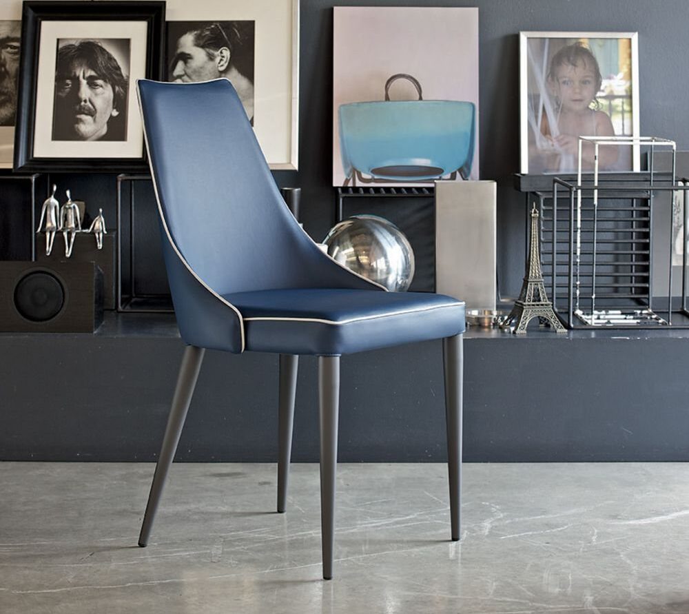 Product image of Clara