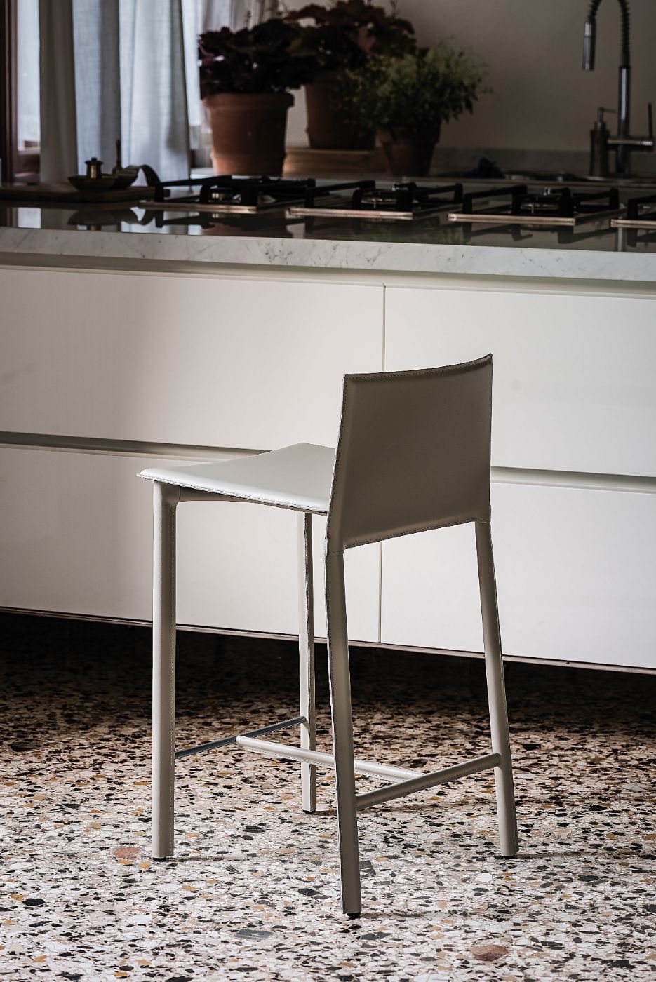 Cliff Product Image