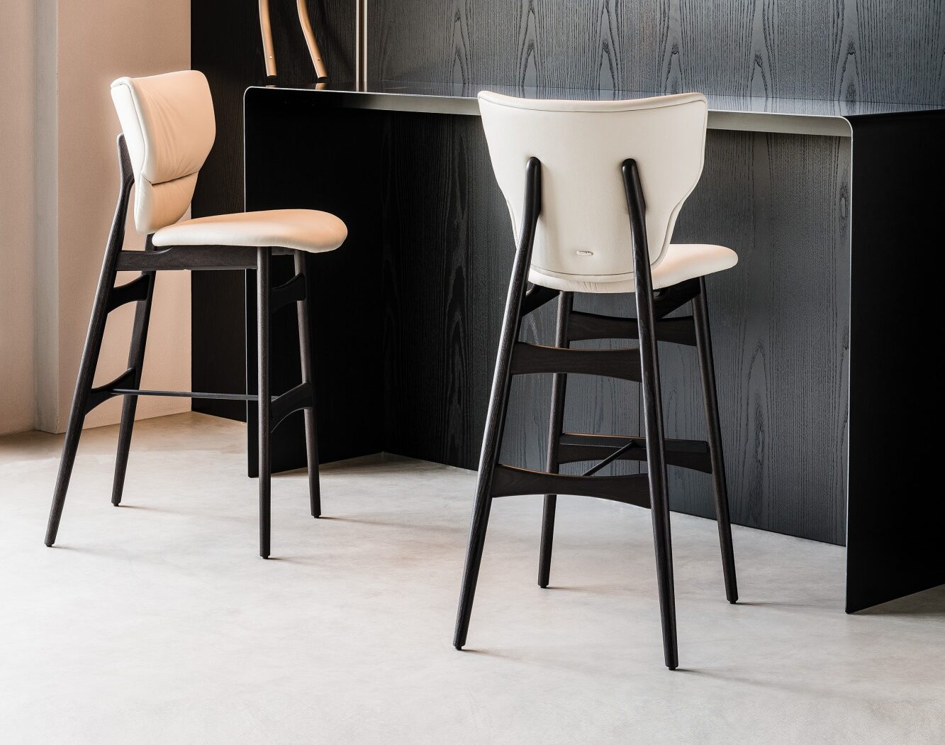 Product image of Dumbo Sgabello