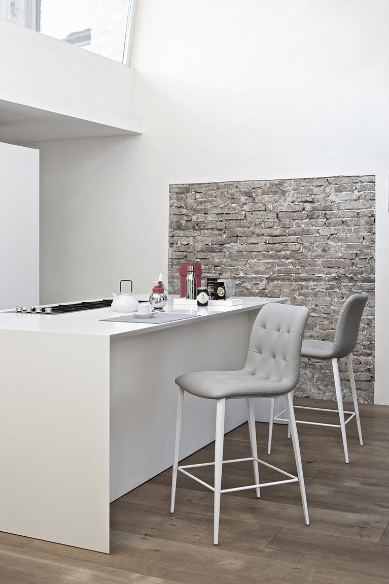 Kuga Product Image