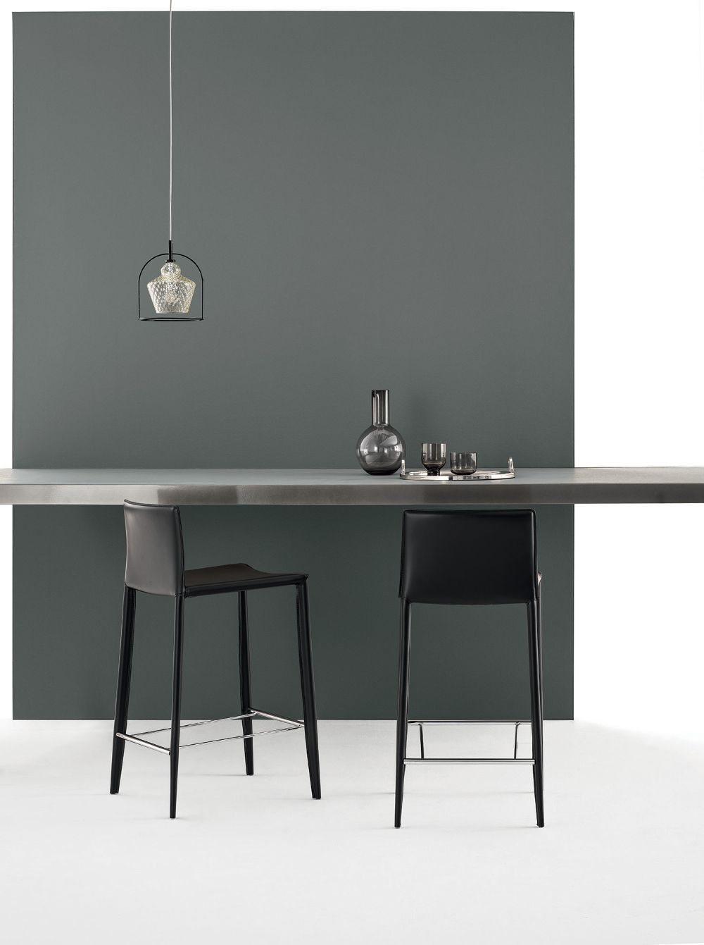 Linda Product Image