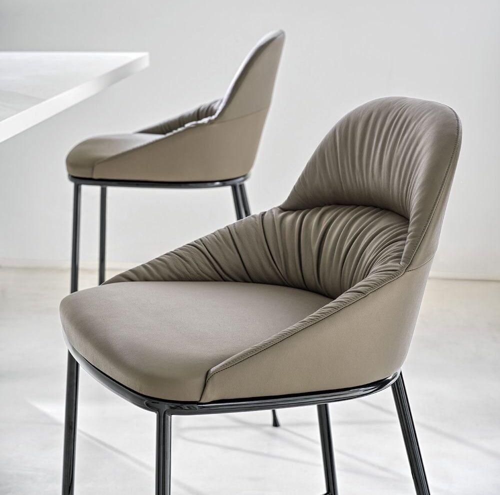 Product image of Queen