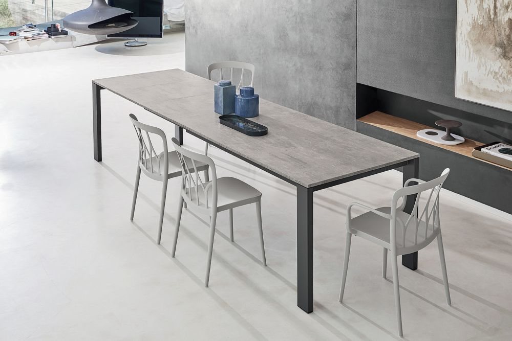 Product image of Tom