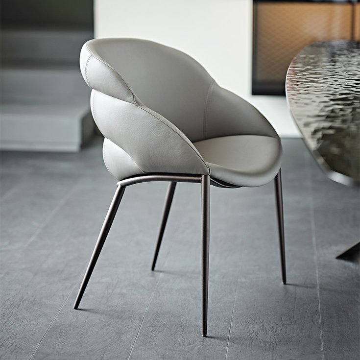 Camilla Product Image
