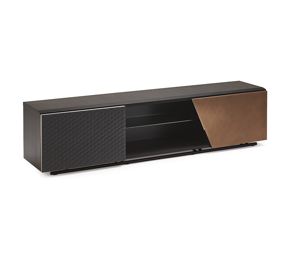 Aston Product Image